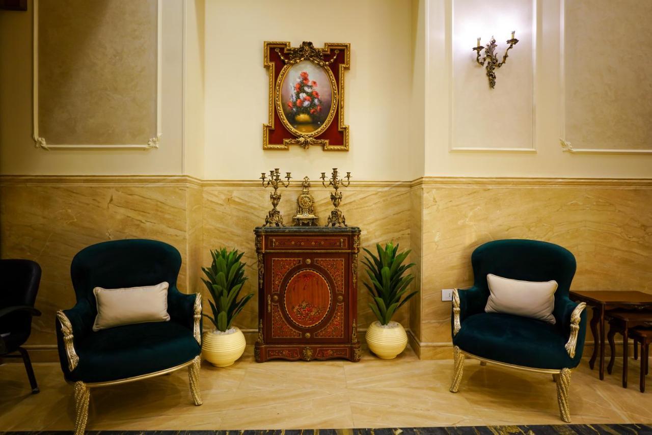 Savoy Hotel Elminya Экстерьер фото